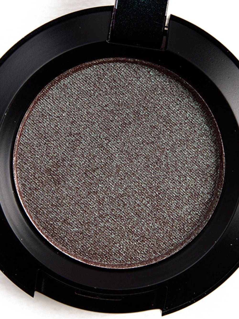 MAC Cosmetics Veluxe Pearl Eyeshadow in Sun, Tan, Repeat - BNIB LE Discontinued
